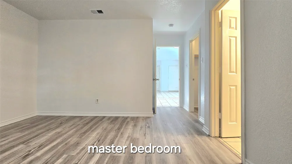 5017 Chapman Street #5017 Fort Worth, TX 76105
