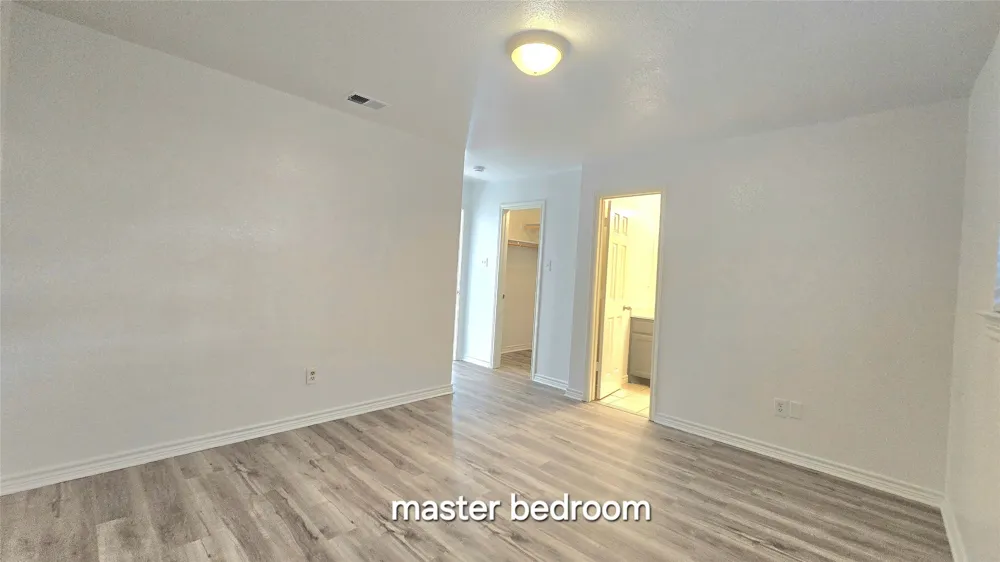 5017 Chapman Street #5017 Fort Worth, TX 76105
