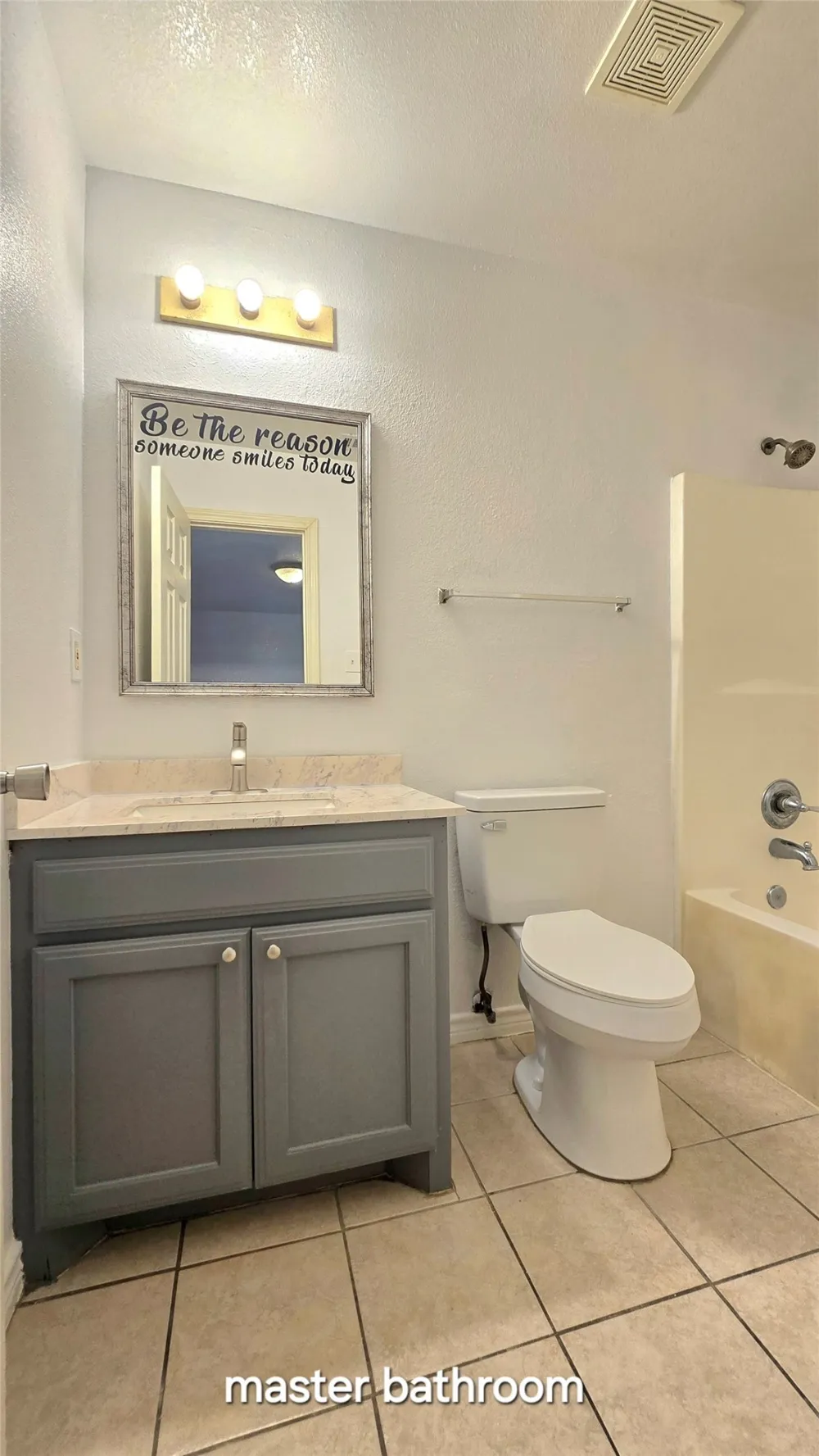 5017 Chapman Street #5017 Fort Worth, TX 76105