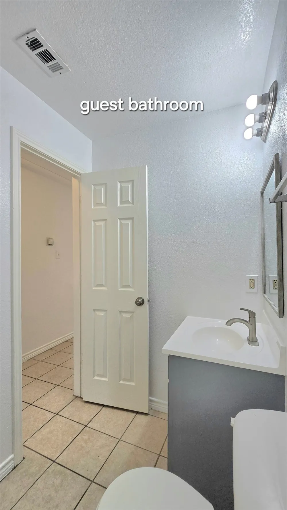 5017 Chapman Street #5017 Fort Worth, TX 76105