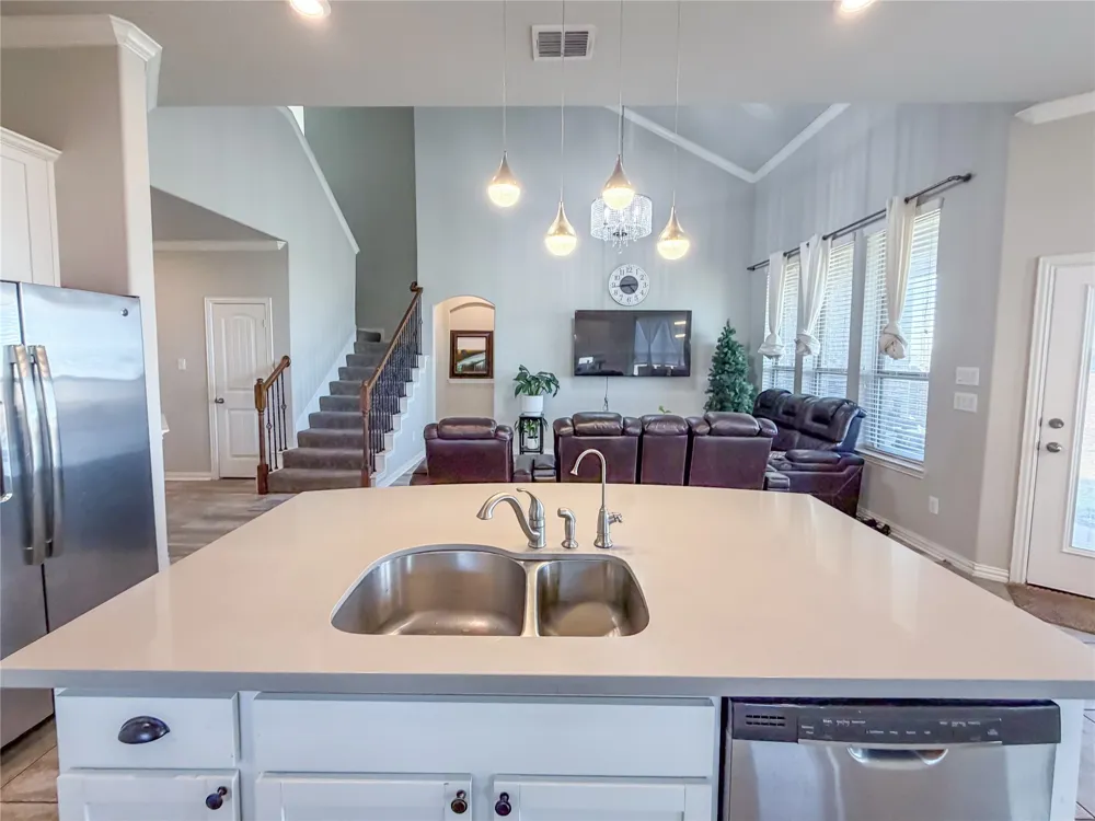 328 Callaghan Drive Fate, TX 75189