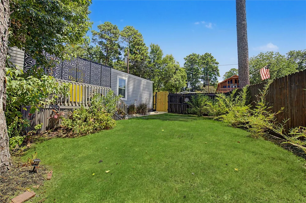 387 Lake Shore Drive Trinity, TX 75862