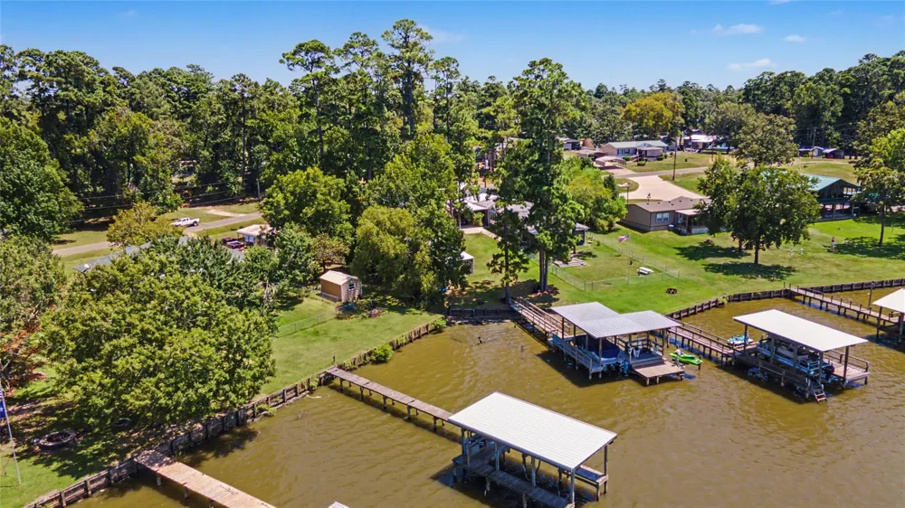 387 Lake Shore Drive Trinity, TX 75862