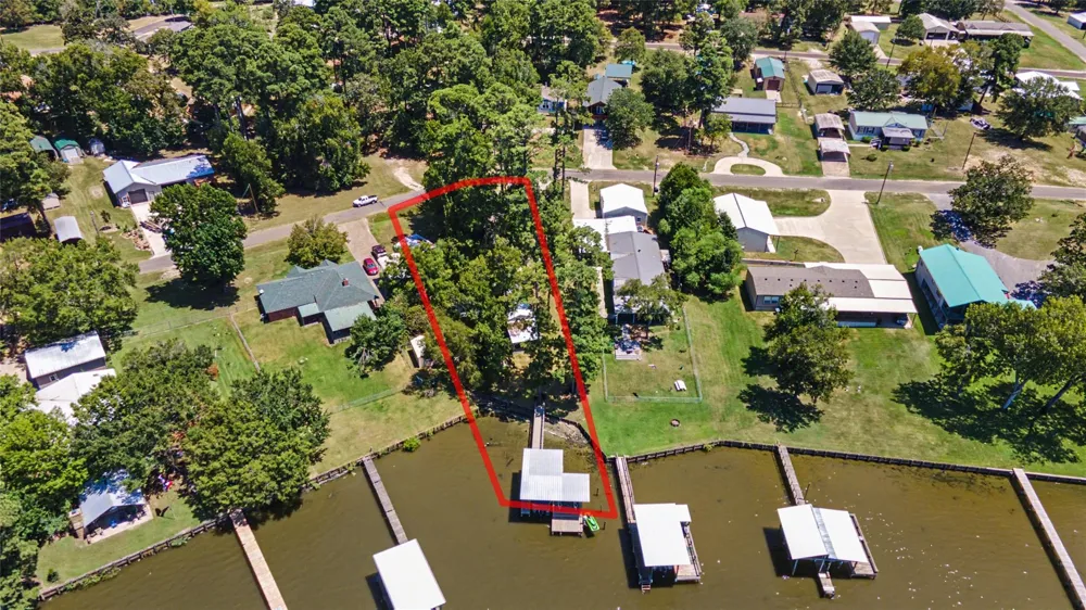 387 Lake Shore Drive Trinity, TX 75862