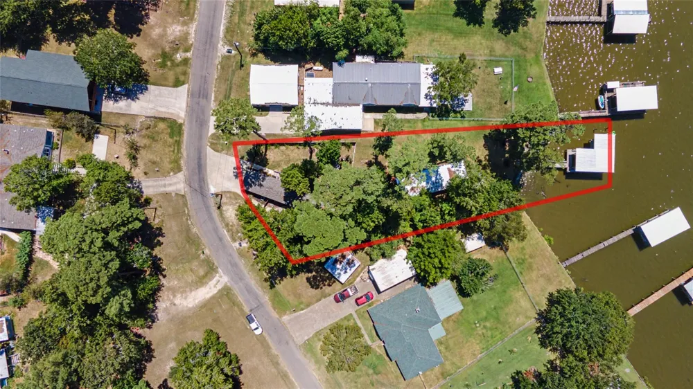 387 Lake Shore Drive Trinity, TX 75862