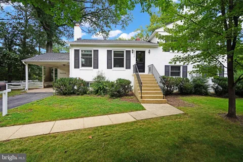 2301 BARBOUR RD, FALLS CHURCH, VA 22043