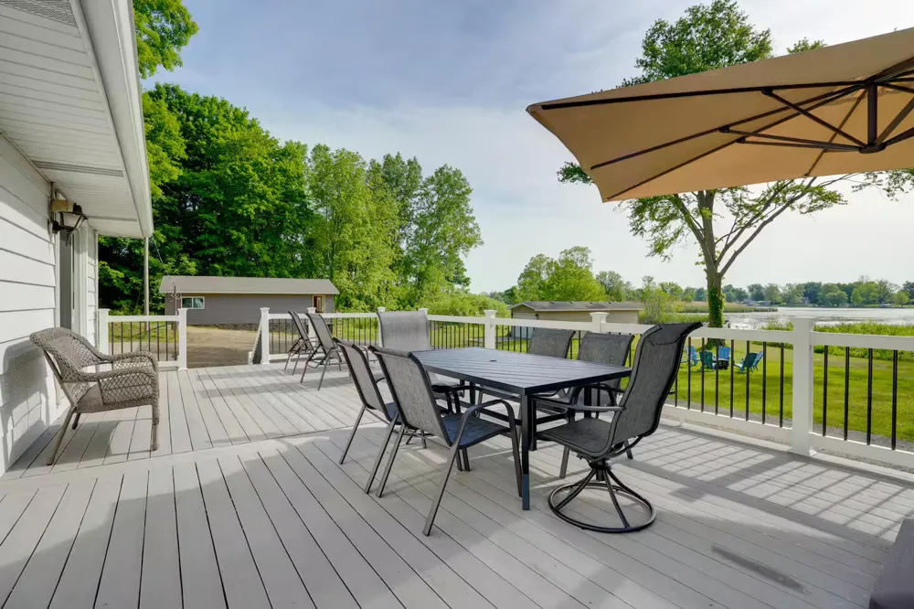 48873 Rush Lake Road Hartford, MI 49057