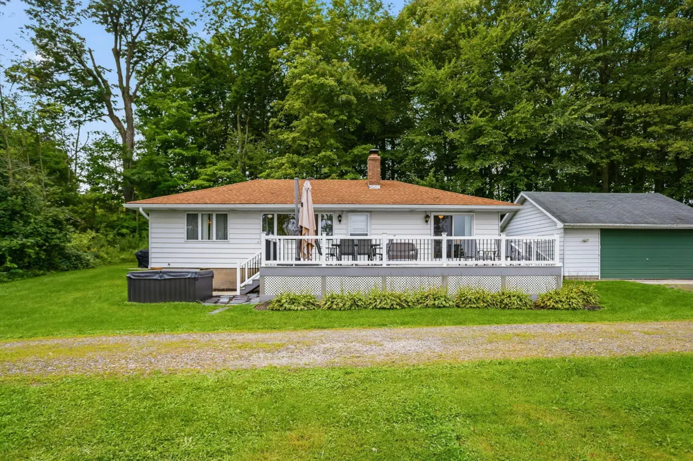 48873 Rush Lake Road Hartford, MI 49057