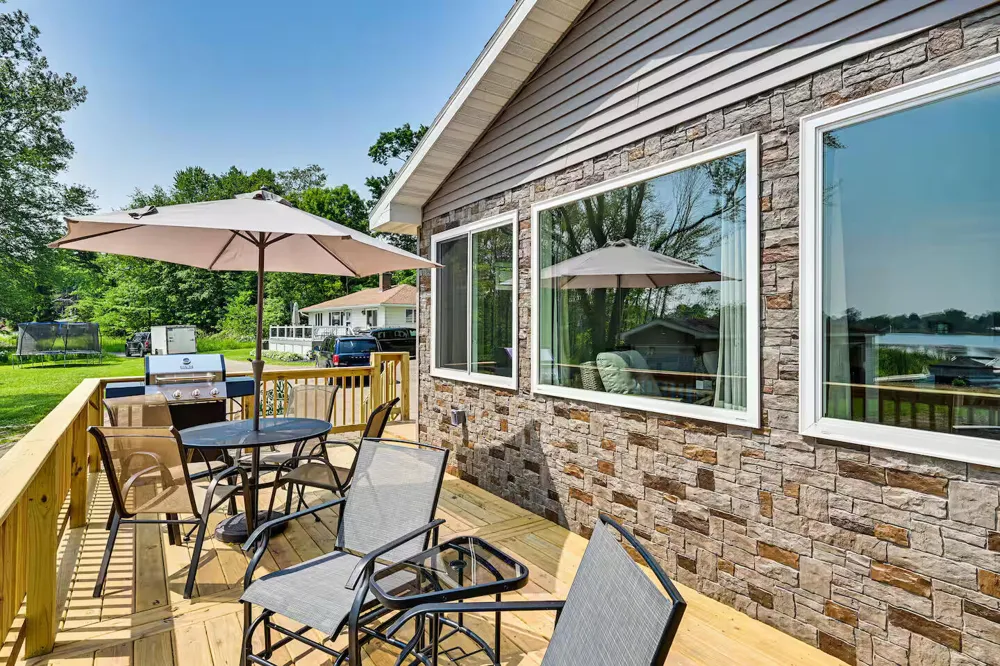 48781 Rush Lake Road Hartford, MI 49057