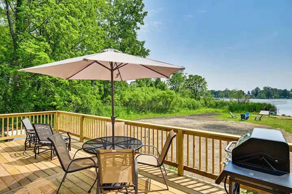 48781 Rush Lake Road Hartford, MI 49057