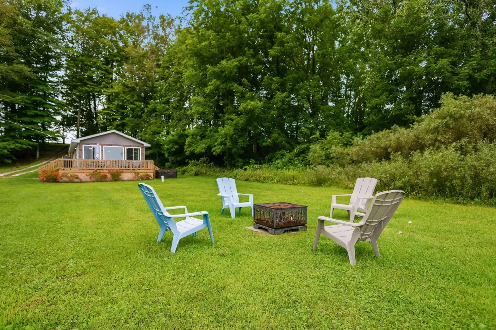 48781 Rush Lake Road Hartford, MI 49057
