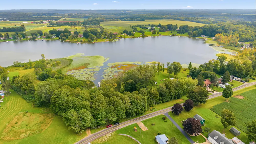 48781 Rush Lake Road Hartford, MI 49057