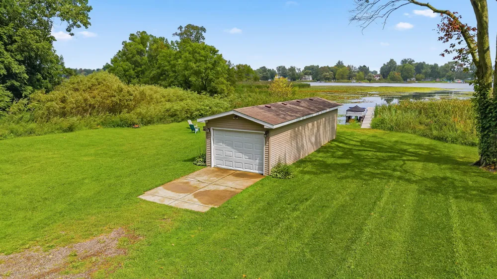 48781 Rush Lake Road Hartford, MI 49057
