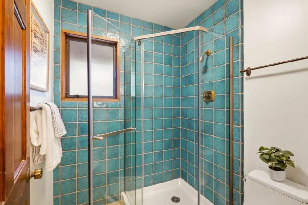 13124 Byrd Lane Los Altos Hills, CA 94022