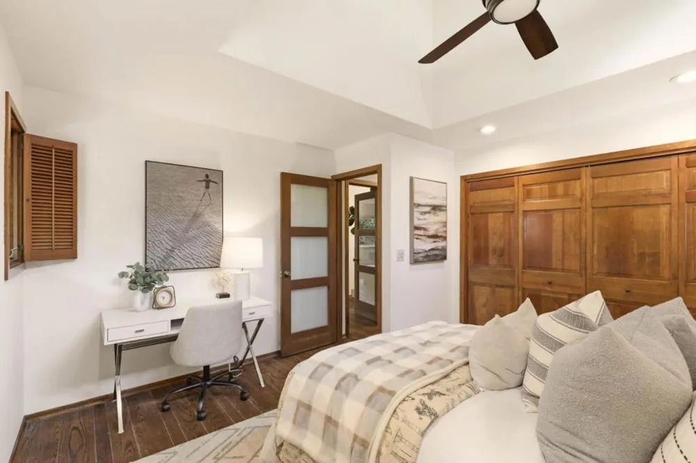 13124 Byrd Lane Los Altos Hills, CA 94022