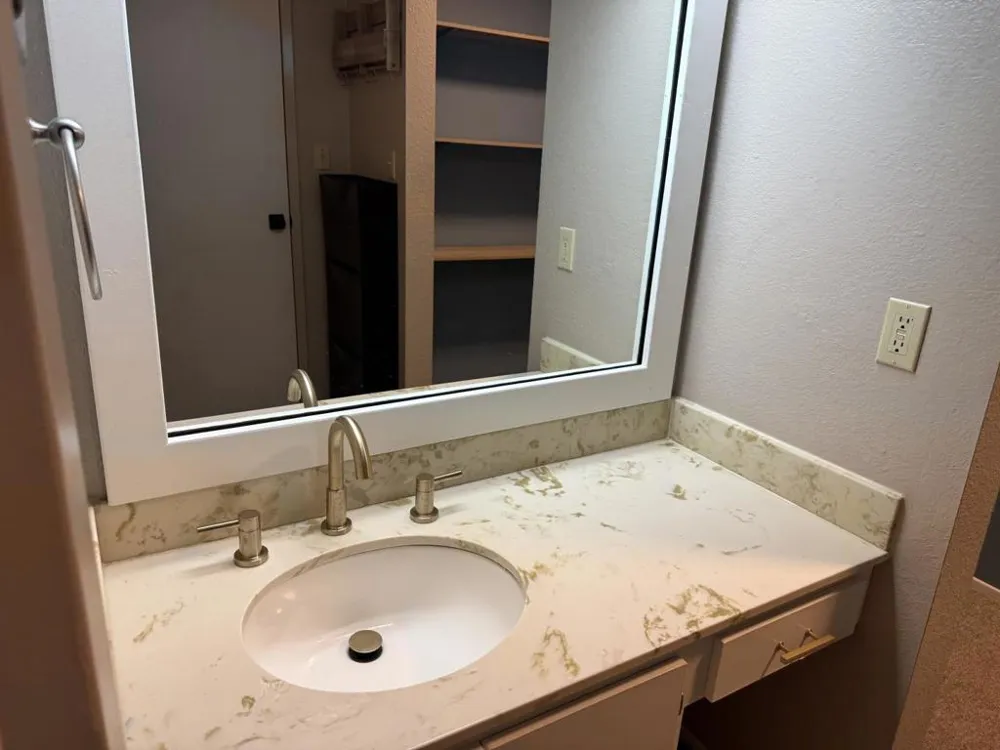 4333 Shelter Creek San Bruno, CA 94066
