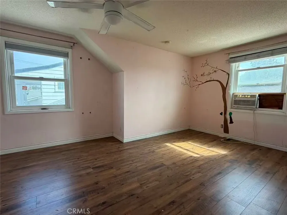 1161 Handy St. Orange, CA 92867