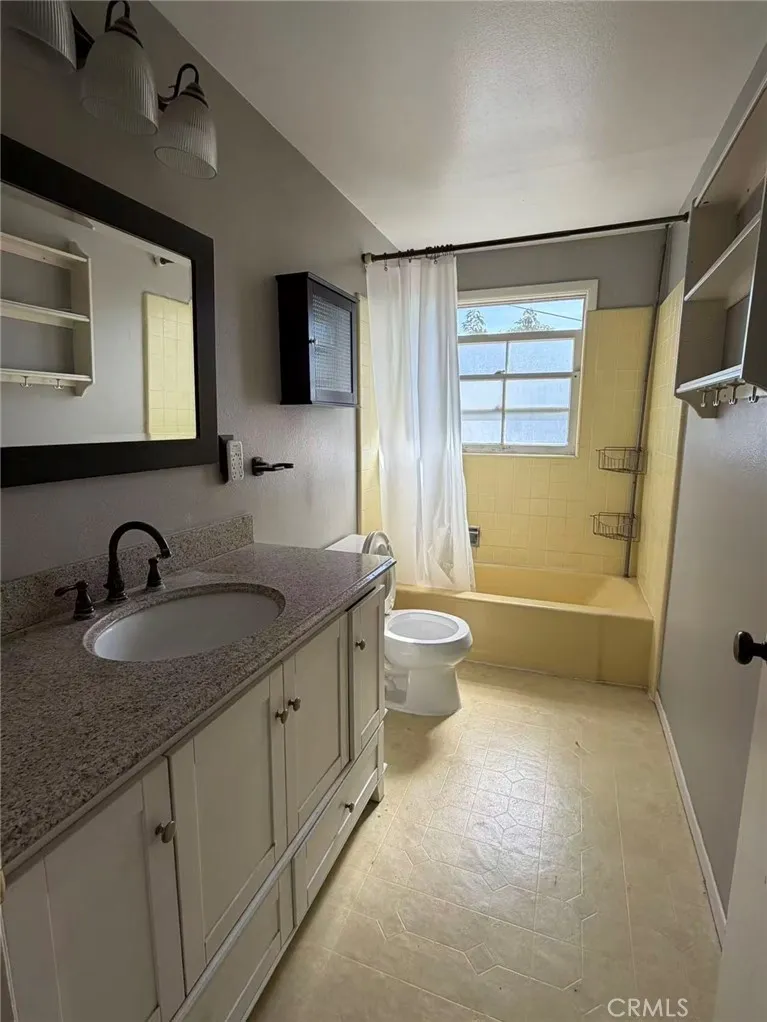 1161 Handy St. Orange, CA 92867