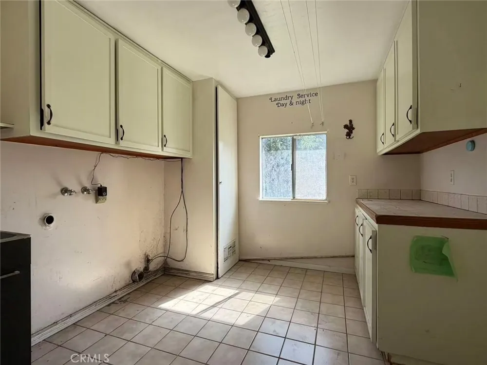 1161 Handy St. Orange, CA 92867