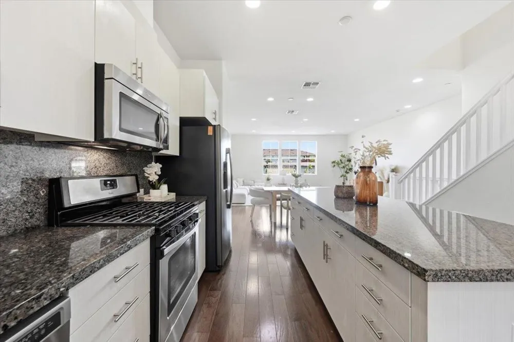 37818 Taro Terrace Newark, CA 94560