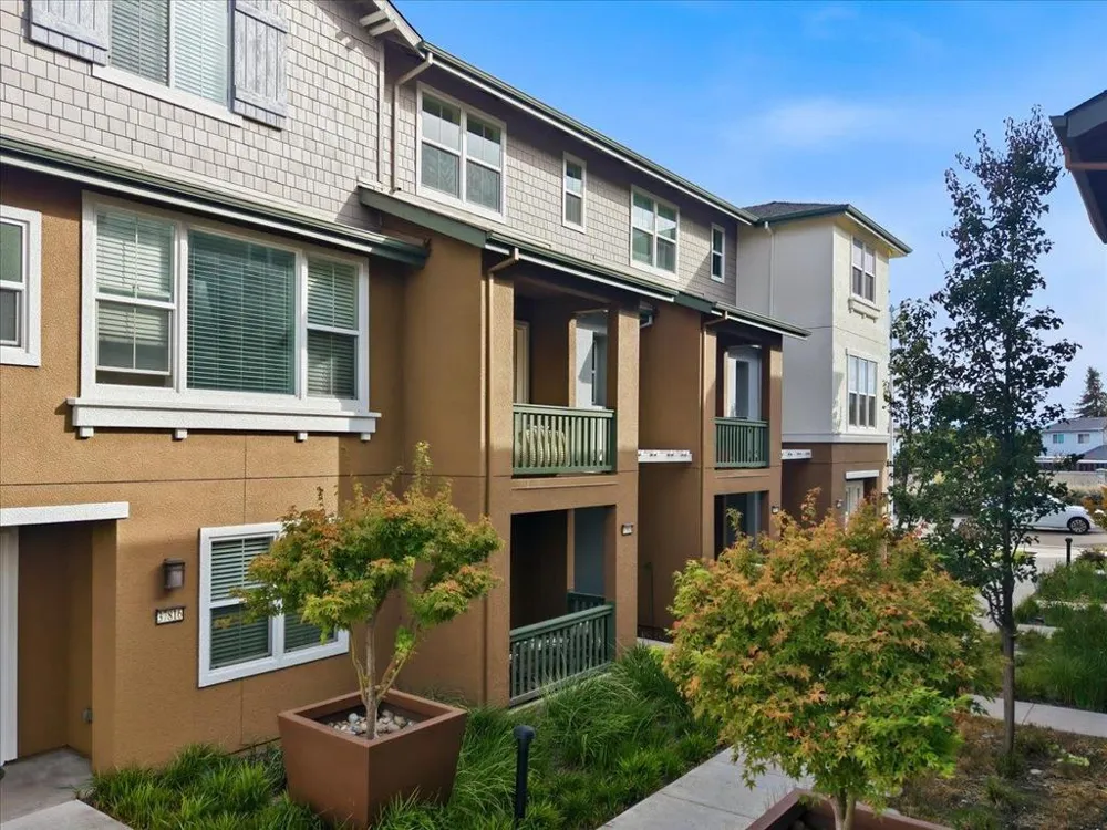 37818 Taro Terrace Newark, CA 94560