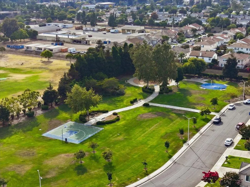 37818 Taro Terrace Newark, CA 94560