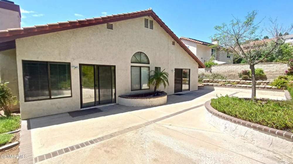 2500 Kensington Avenue Thousand Oaks, CA 91362