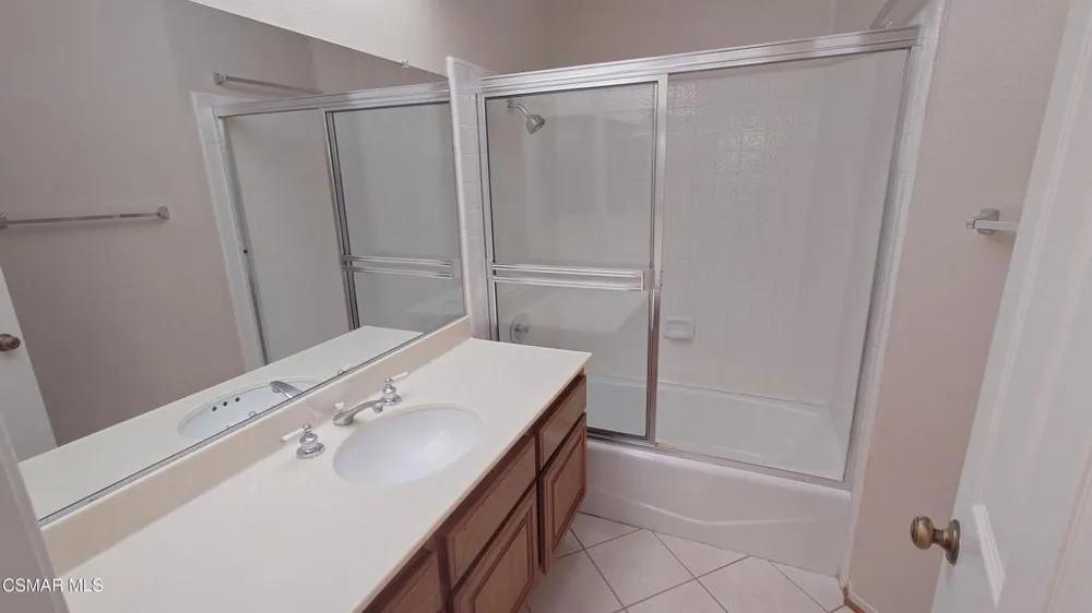 2500 Kensington Avenue Thousand Oaks, CA 91362