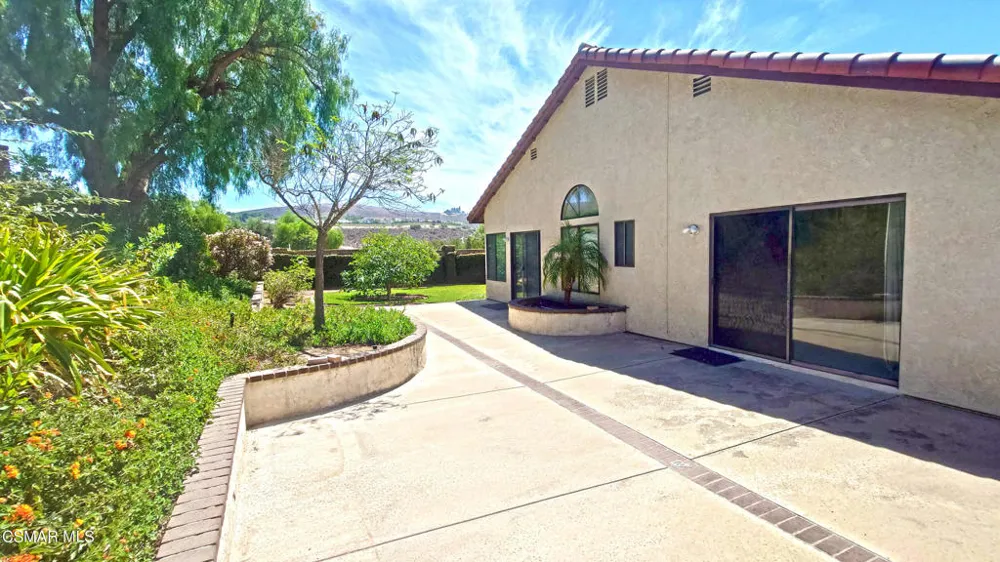 2500 Kensington Avenue Thousand Oaks, CA 91362