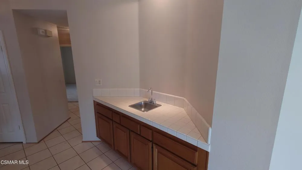 2500 Kensington Avenue Thousand Oaks, CA 91362