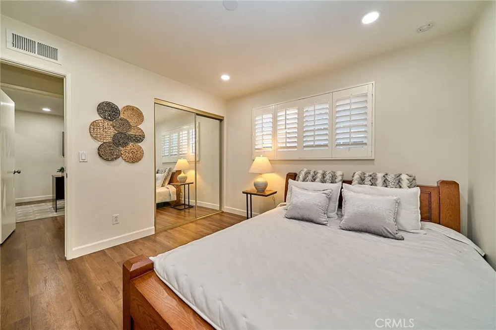 8431 Lexington Downey, CA 90241