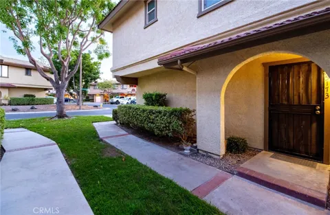 25173 Oak Canyon #4