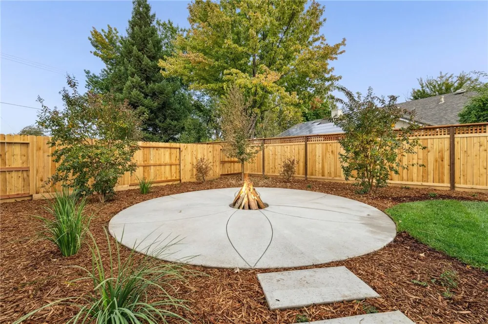 1 Dandelion Court Chico, CA 95973