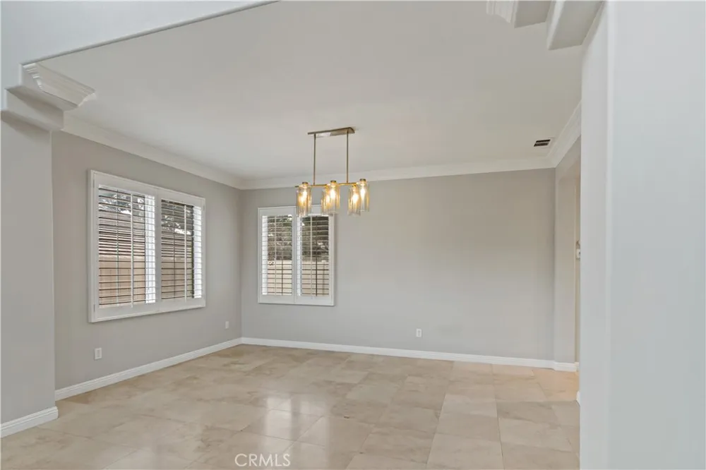 1472 Pinewood Drive Corona, CA 92881