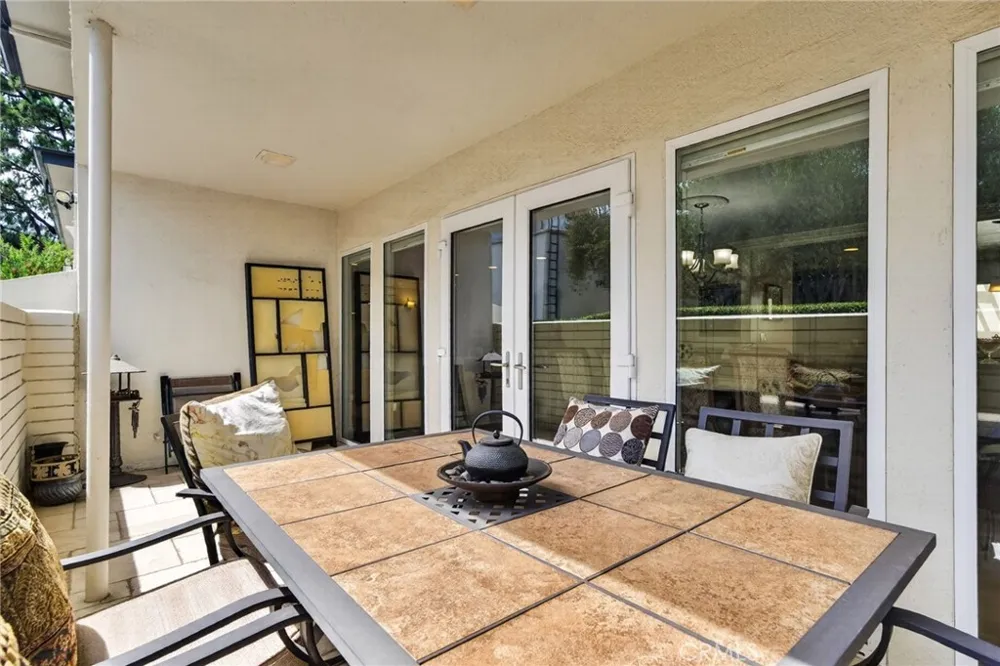 610 S Orange Grove Boulevard #5 Pasadena, CA 91105