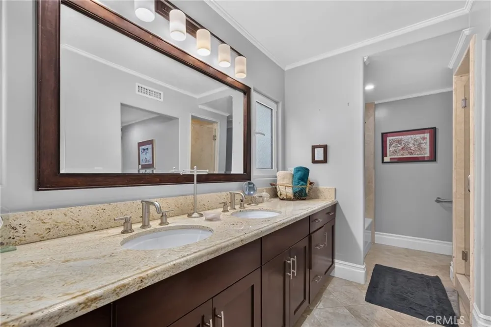 610 S Orange Grove Boulevard #5 Pasadena, CA 91105