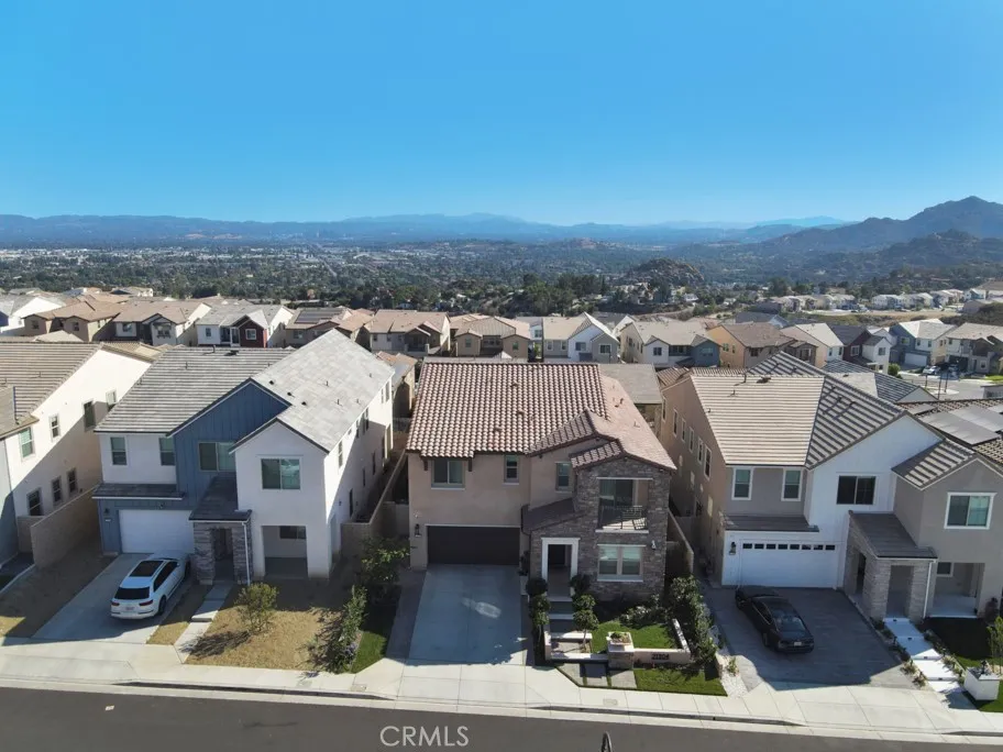 21304 Wildflower Chatsworth, CA 91311