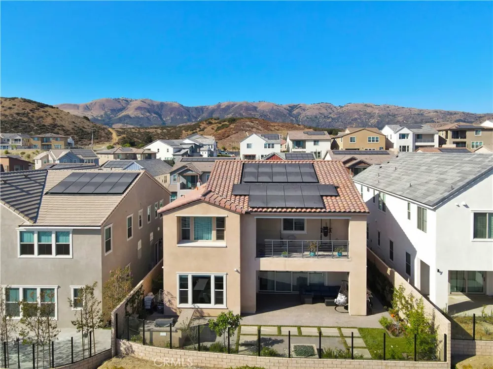 21304 Wildflower Chatsworth, CA 91311