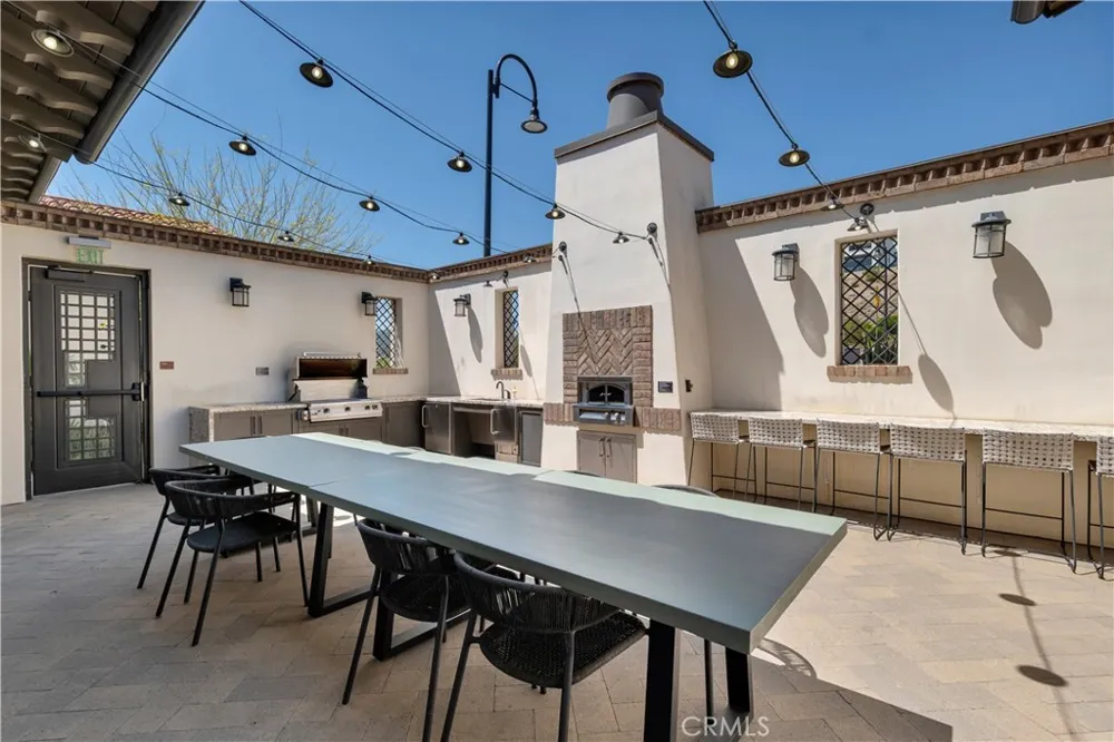 21304 Wildflower Chatsworth, CA 91311