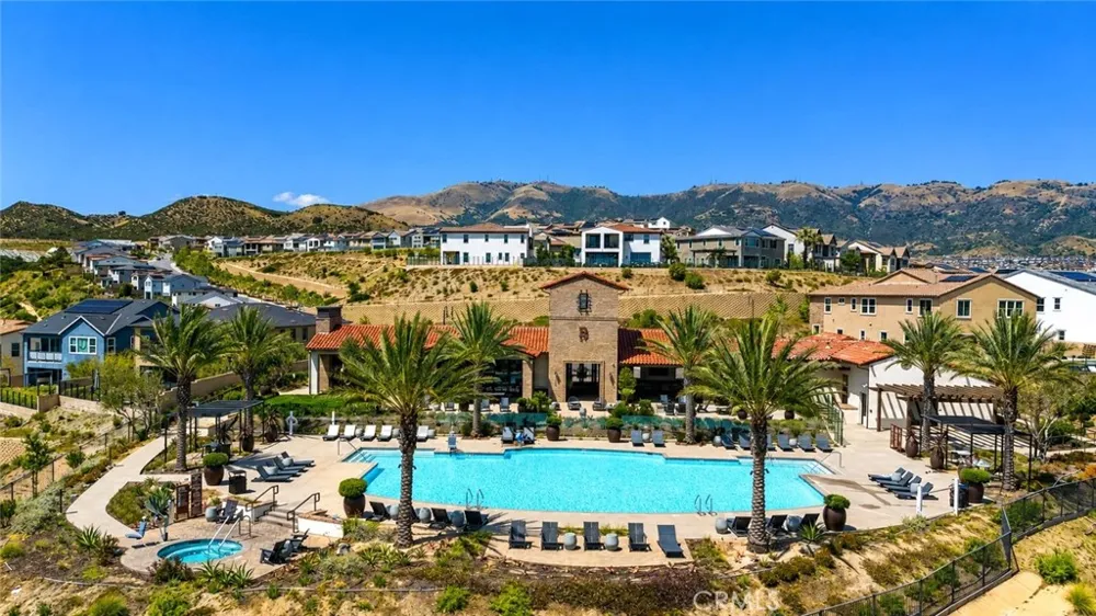 21304 Wildflower Chatsworth, CA 91311