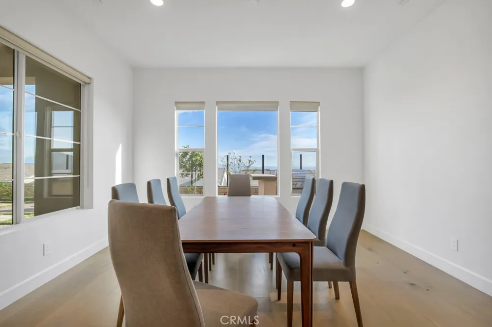 21304 Wildflower Chatsworth, CA 91311