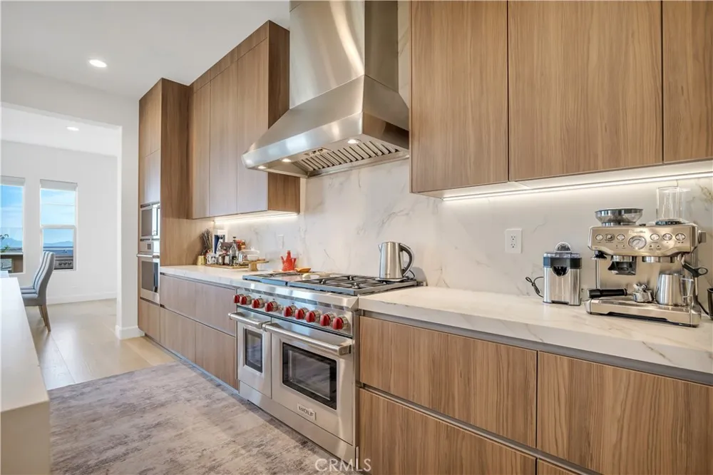 21304 Wildflower Chatsworth, CA 91311