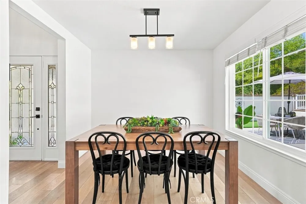 27251 Via Burgos Mission Viejo, CA 92691