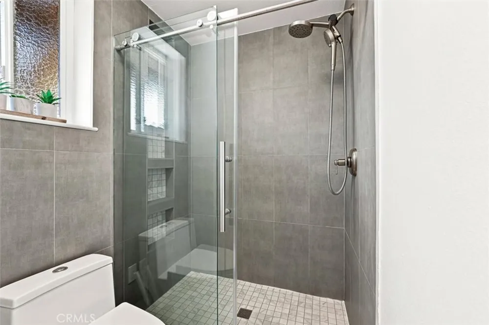 27251 Via Burgos Mission Viejo, CA 92691