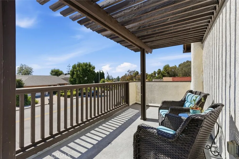 27251 Via Burgos Mission Viejo, CA 92691