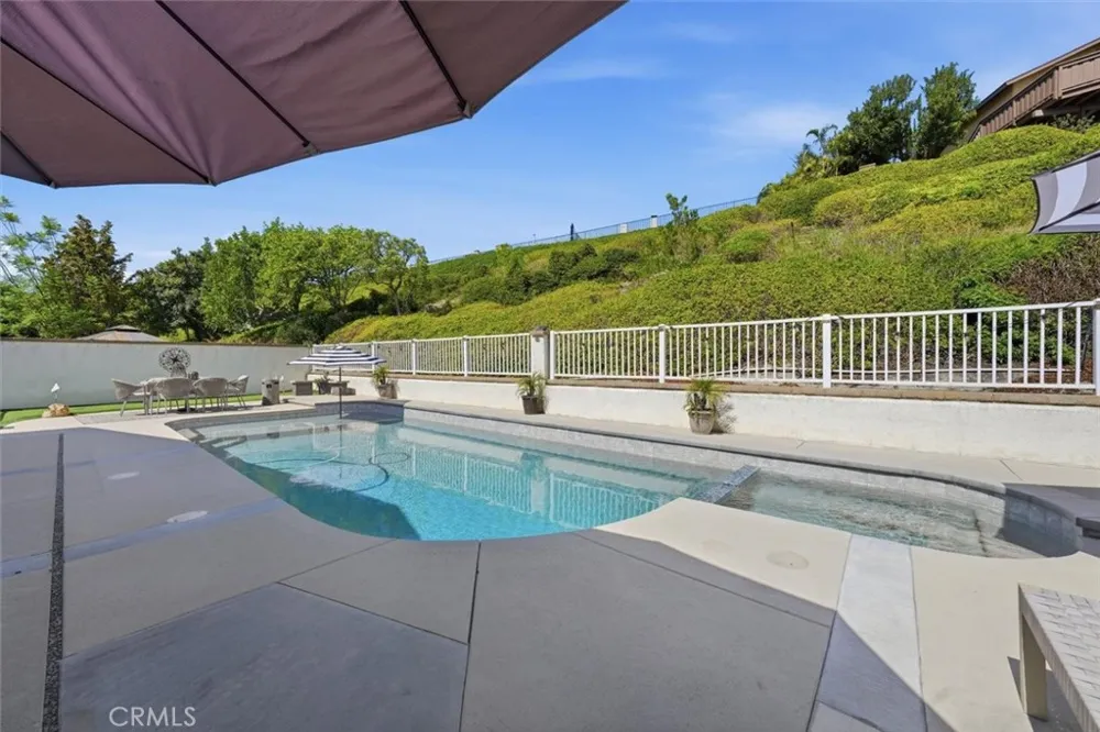 27251 Via Burgos Mission Viejo, CA 92691
