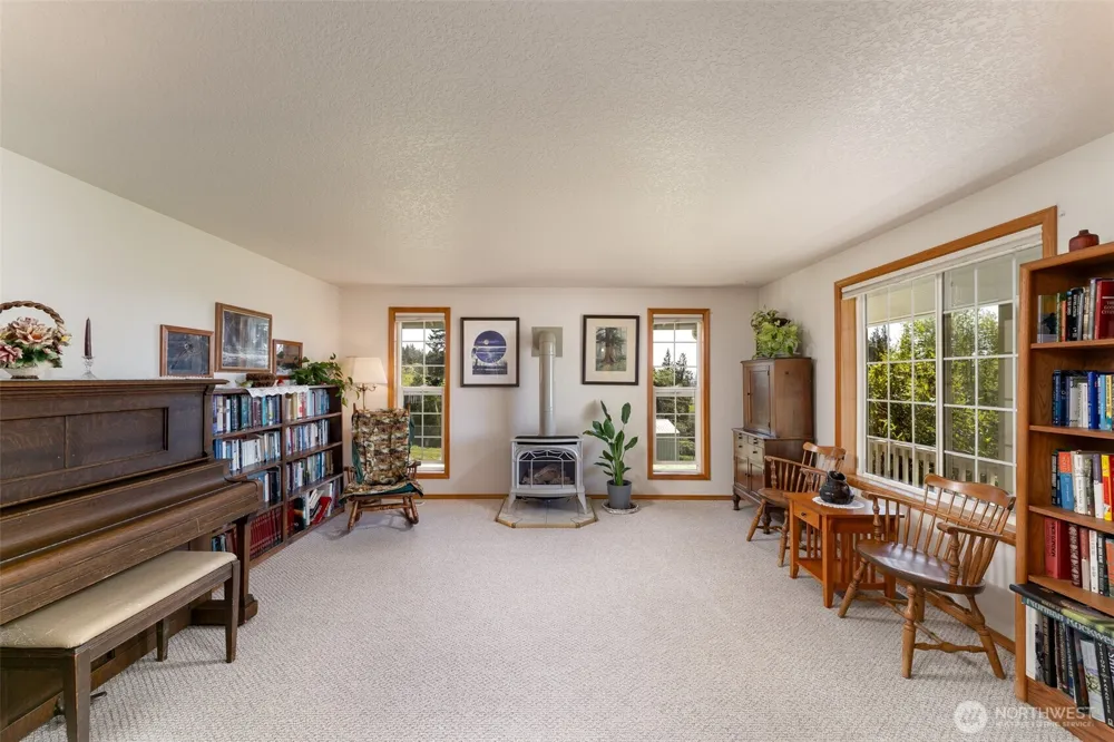 104 Angels Lane Kalama, WA 98625
