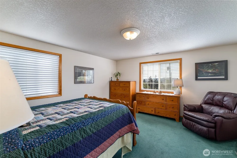 104 Angels Lane Kalama, WA 98625