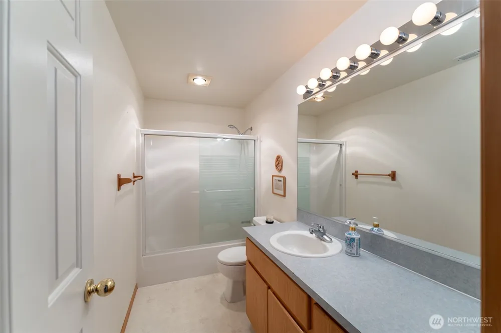 104 Angels Lane Kalama, WA 98625