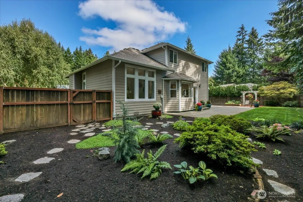 2214 90th Street Ct NW Gig Harbor, WA 98332